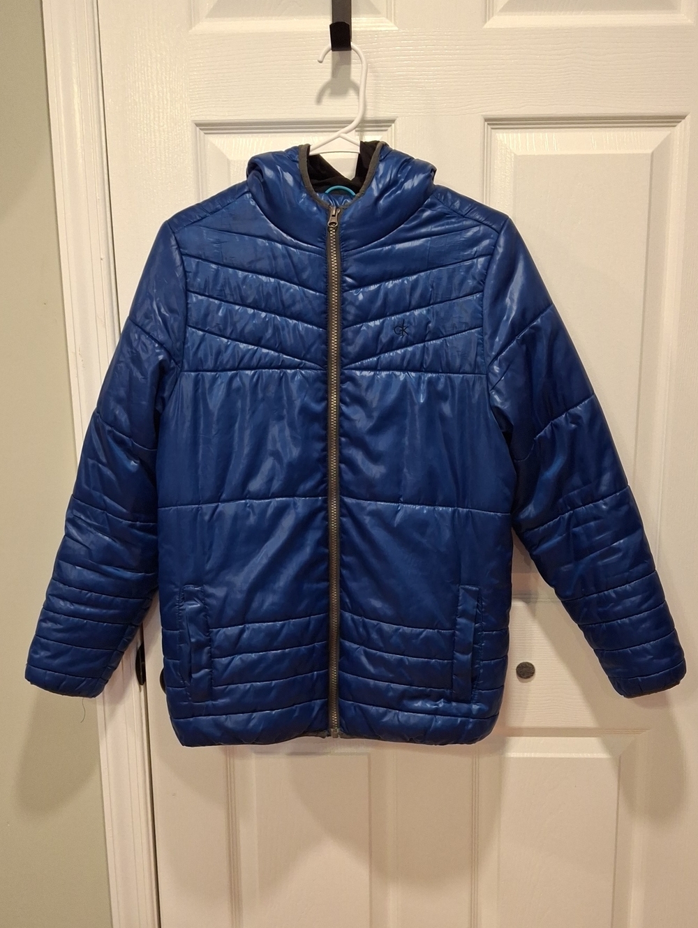 Calvin Klein Jeans Kids Royal Blue Puffer Jacket. XL ( fits 12-14)